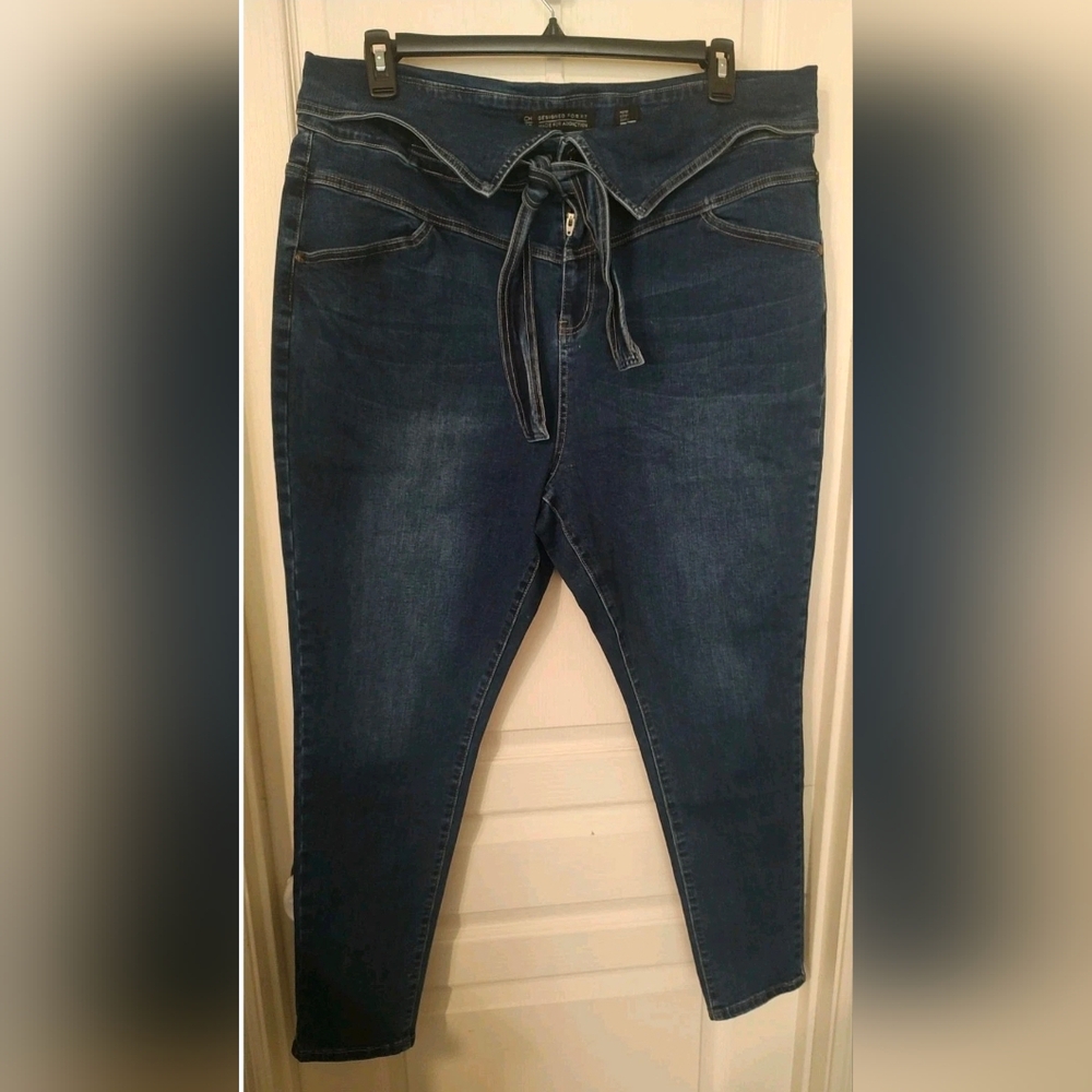 City Chic Denim Tie Waist Plus Size 22 Harley Corset Skinny Jeans Paper Bag NWOT